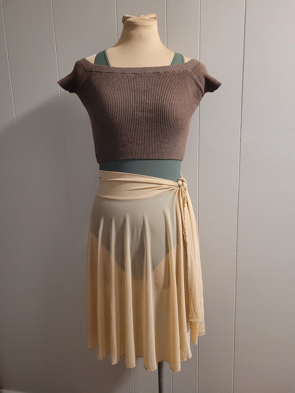 Capezio - Knit Short Sleeve Ballet Dance Warm Up Cropped Top Custom Dyed Small